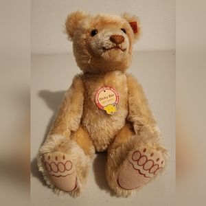 Steiff replica Dicky Bar bear
